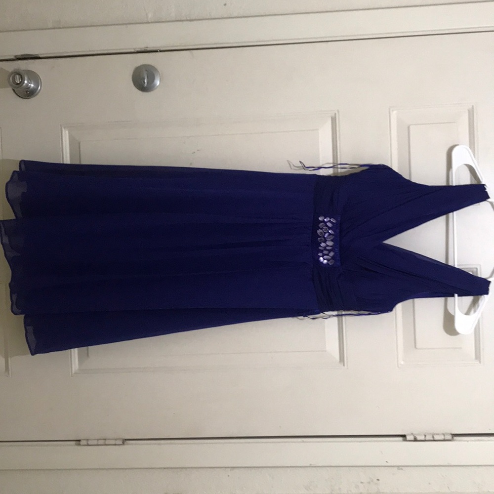 A Navy blue dress.